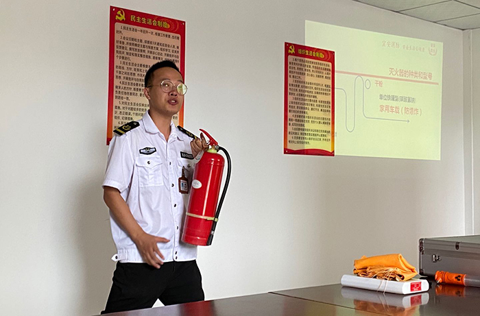 市城投物業(yè)公司舉辦“珍惜生命、遠離火災”消防安全專題學習培訓會